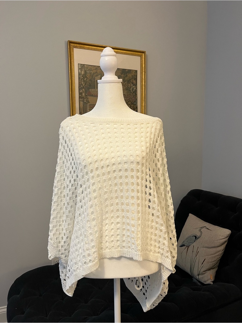 eesome White Open-Knit Light Weight Summer Sweater S: S/M. Closed armholes.